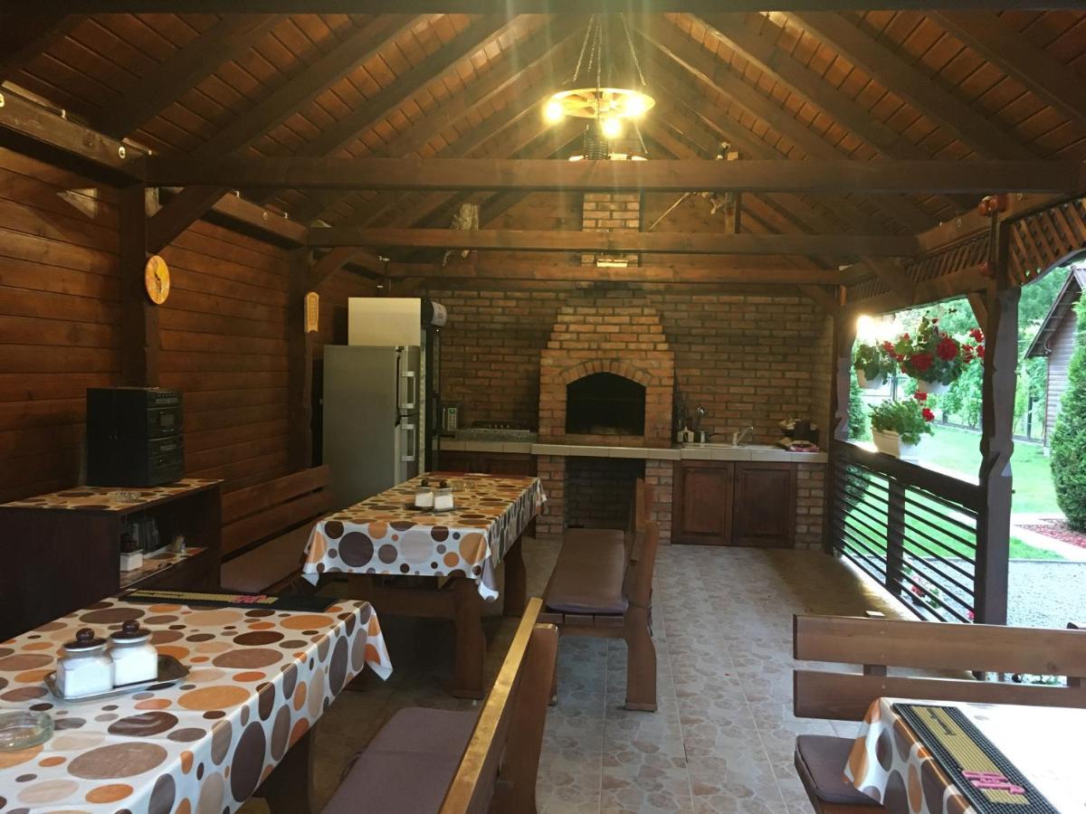 Casa Bambi Hotell Sovata Exteriör bild