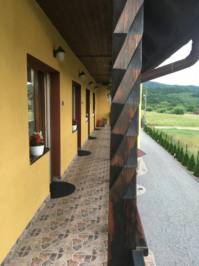 Casa Bambi Hotell Sovata Exteriör bild