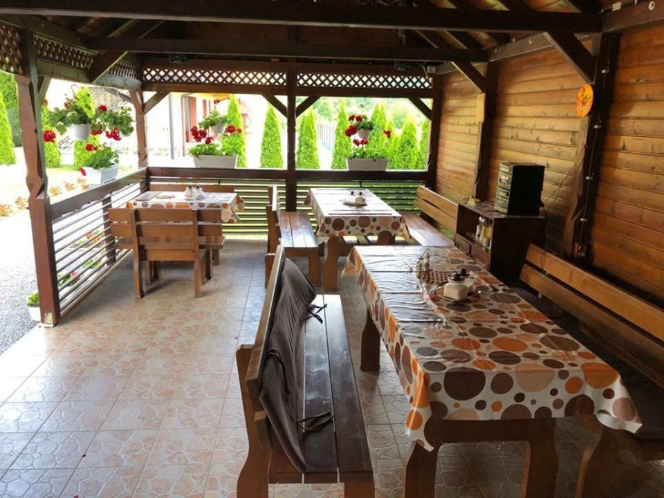 Casa Bambi Hotell Sovata Exteriör bild